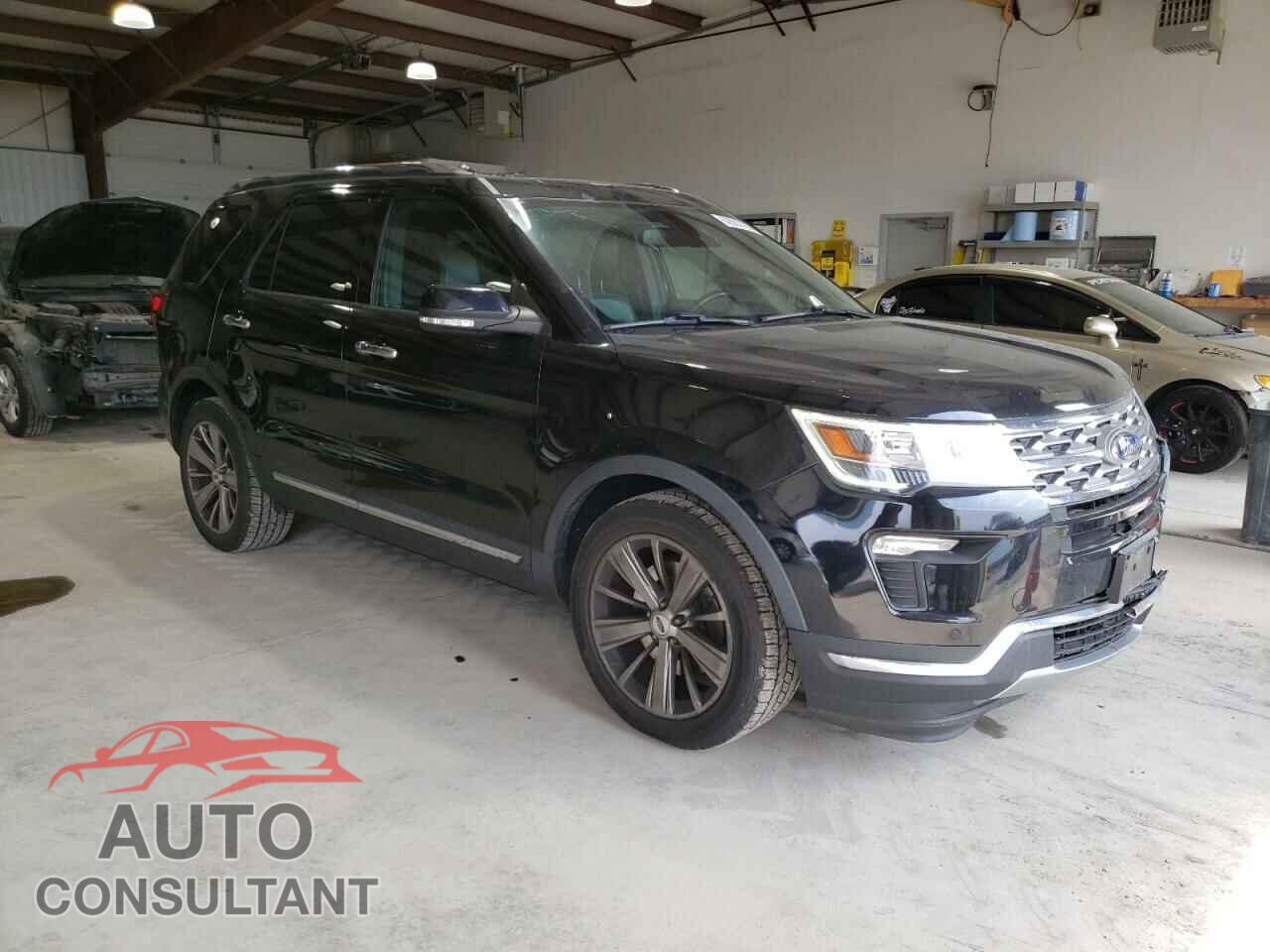FORD EXPLORER 2018 - 1FM5K8F8XJGB15947