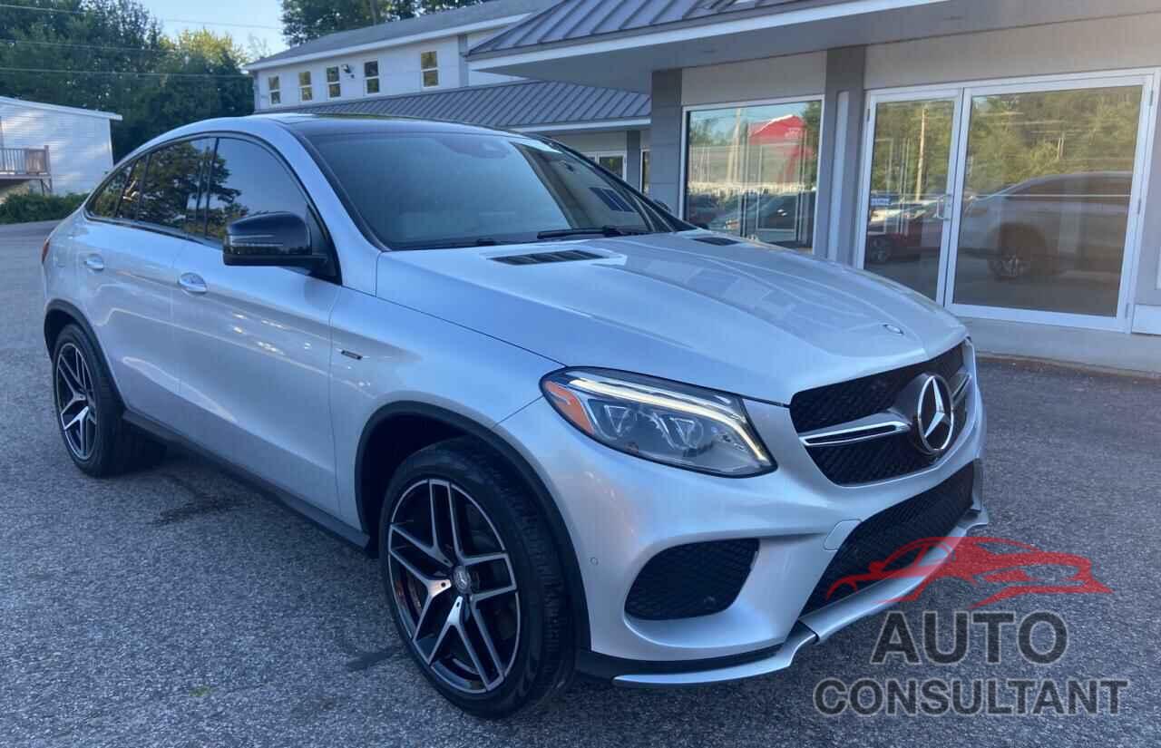 MERCEDES-BENZ GLE-CLASS 2016 - 4JGED6EB9GA009500