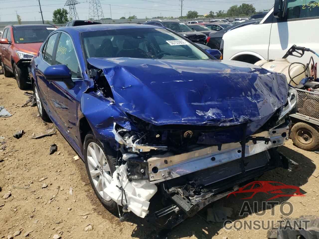 TOYOTA CAMRY 2018 - 4T1B11HK4JU593451