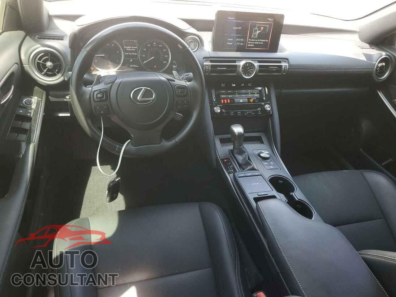 LEXUS IS 2021 - JTHAA1D21M5114728