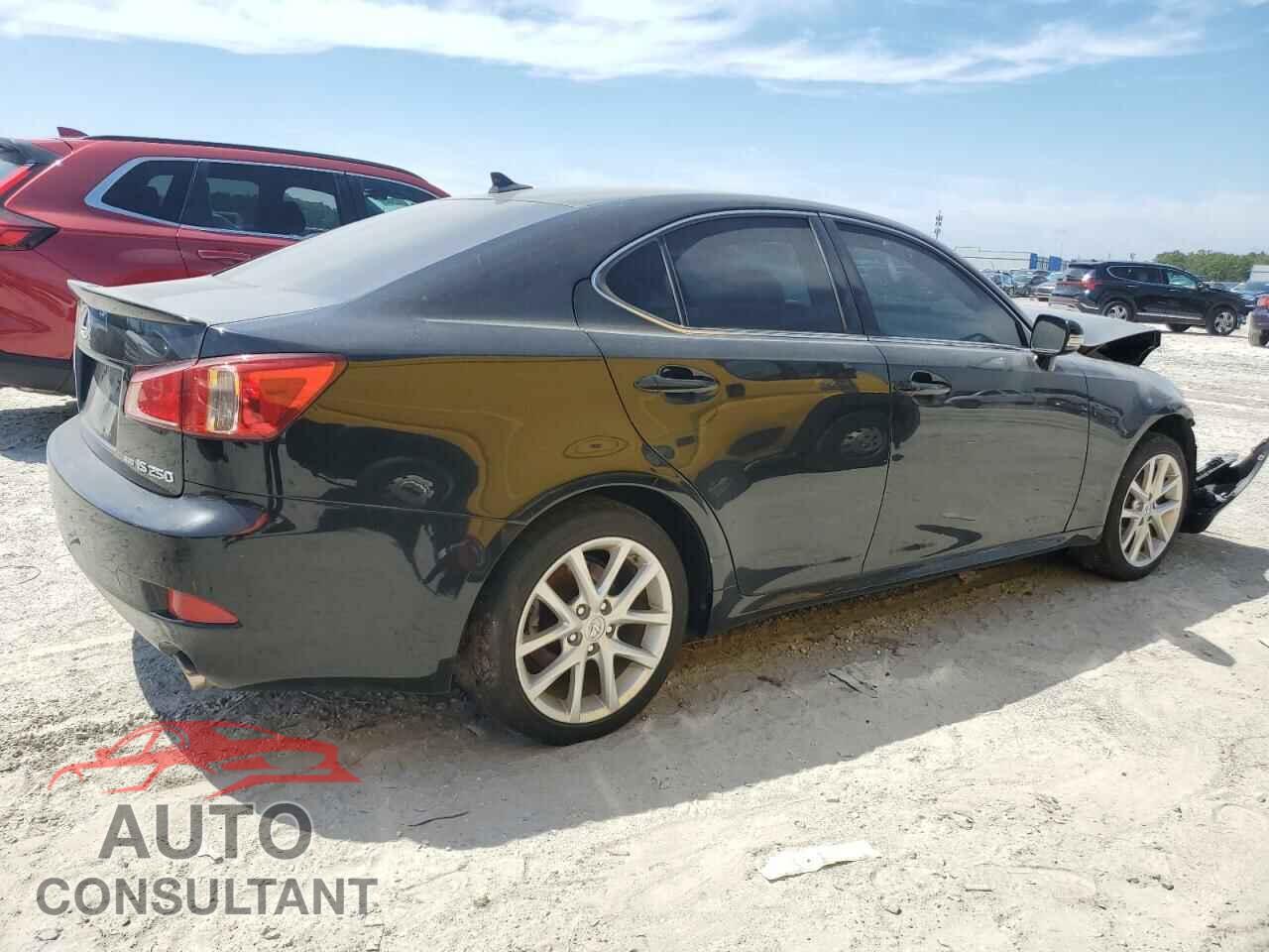 LEXUS IS 2012 - JTHCF5C24C5053795