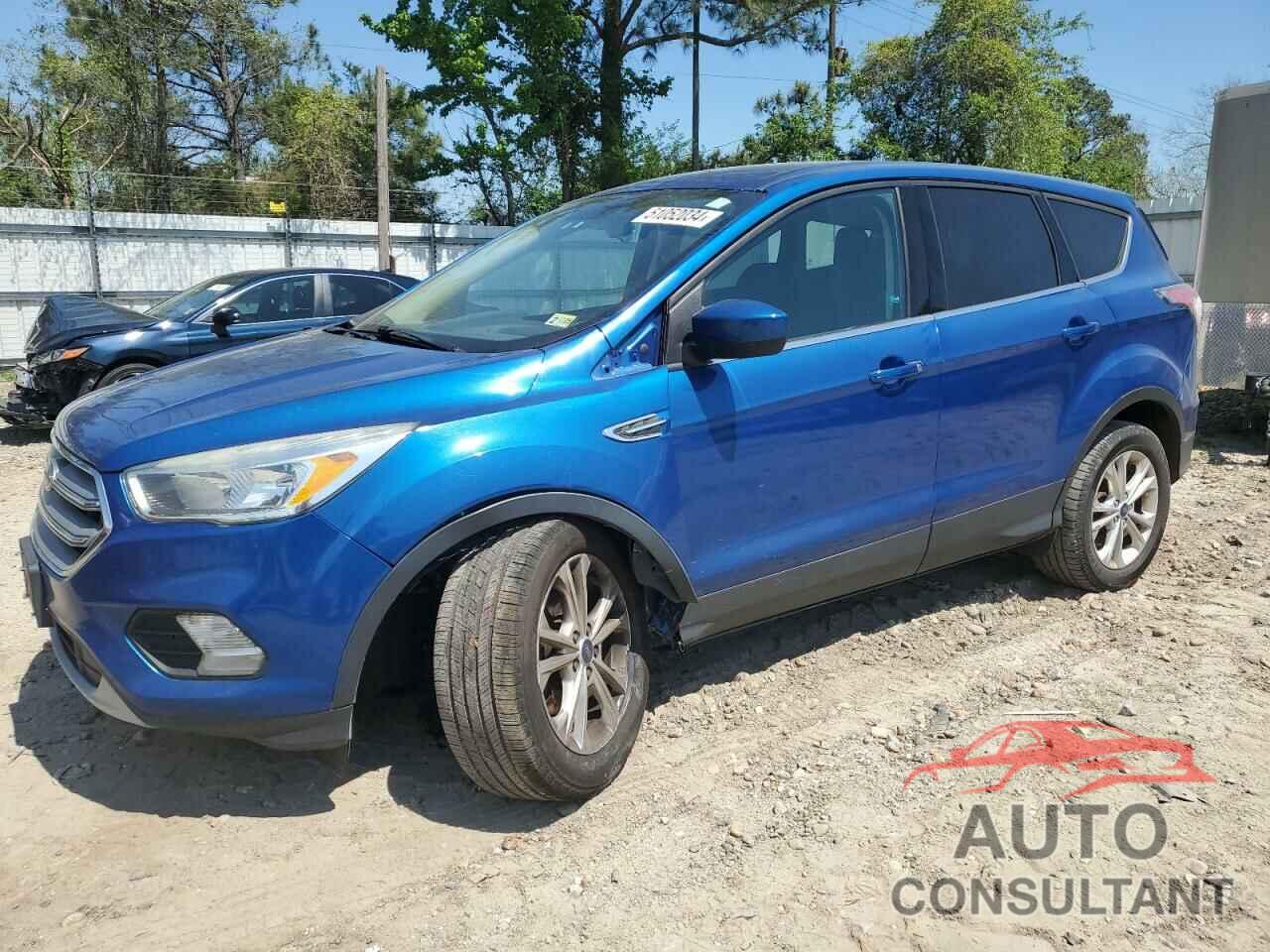 FORD ESCAPE 2017 - 1FMCU0GD9HUB57245