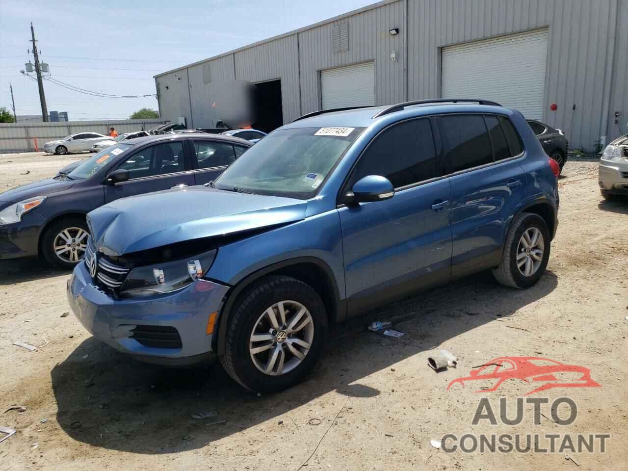 VOLKSWAGEN TIGUAN 2017 - WVGAV7AX1HK007691