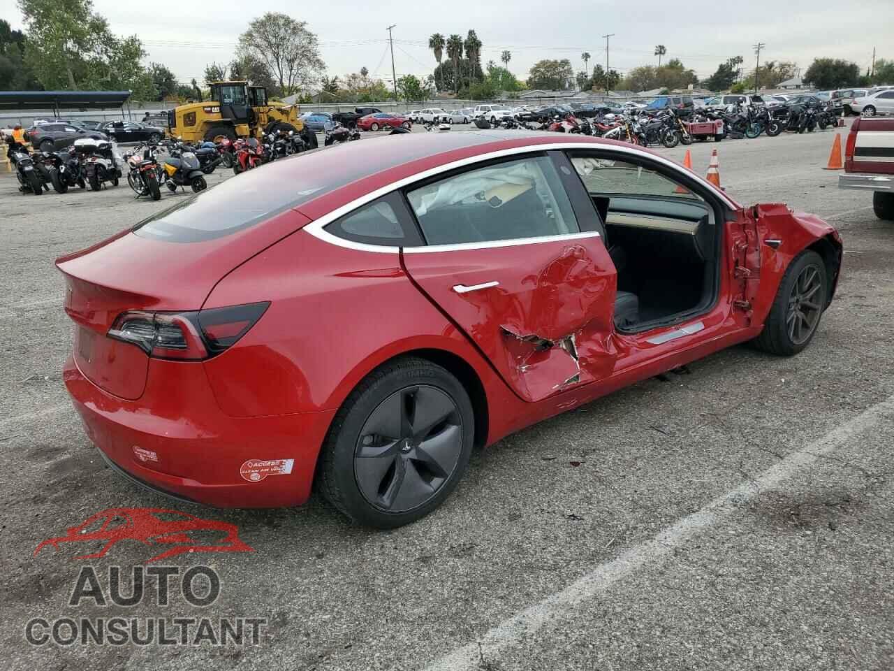 TESLA MODEL 3 2018 - 5YJ3E1EA9JF019350