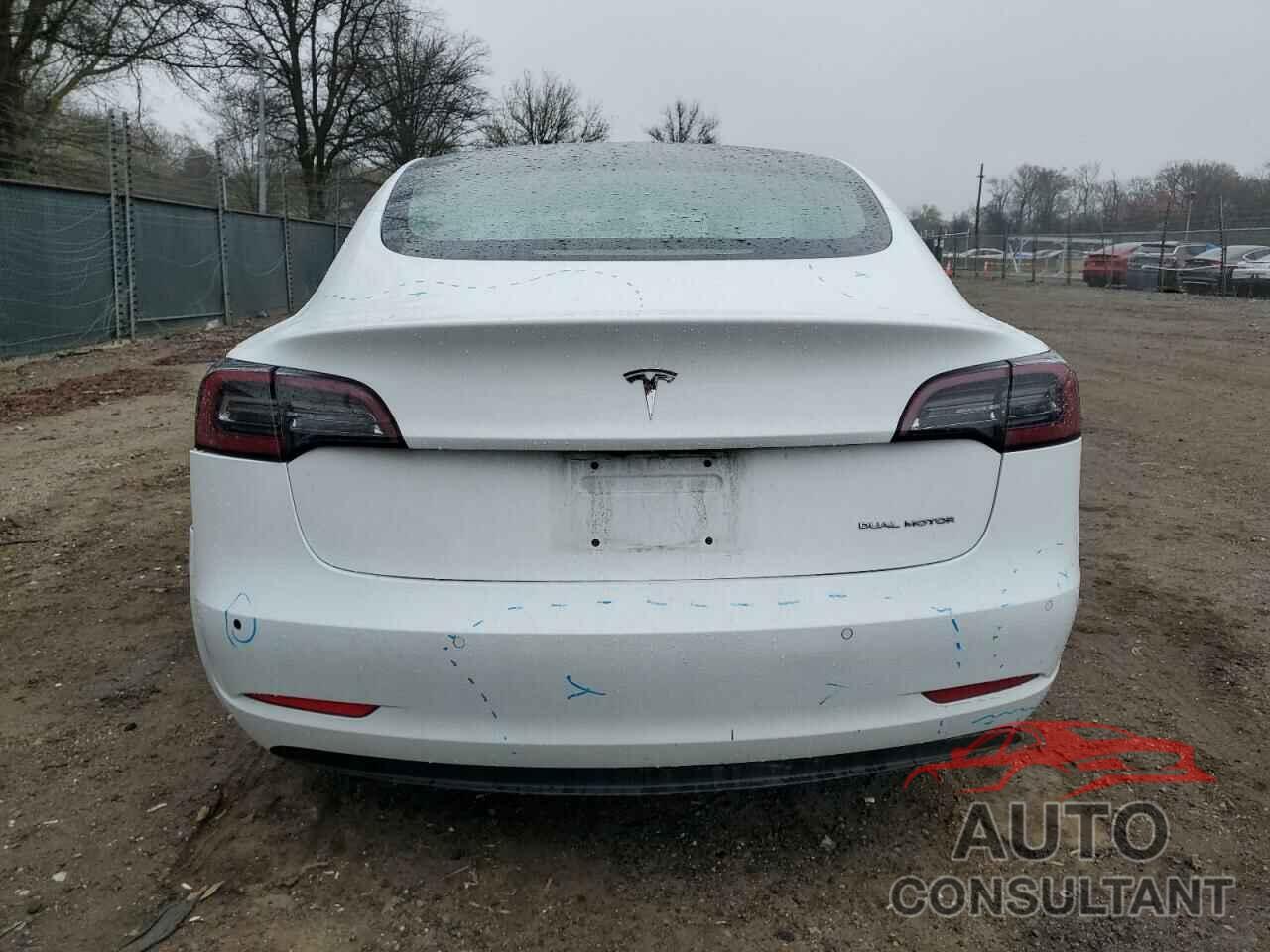 TESLA MODEL 3 2018 - 5YJ3E1EB0JF086377