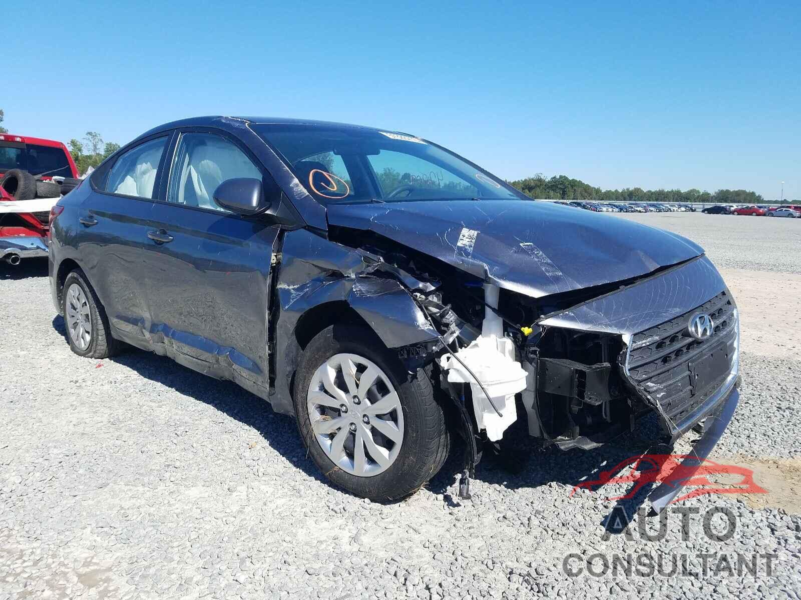 HYUNDAI ACCENT 2018 - 3KPC24A32JE015597