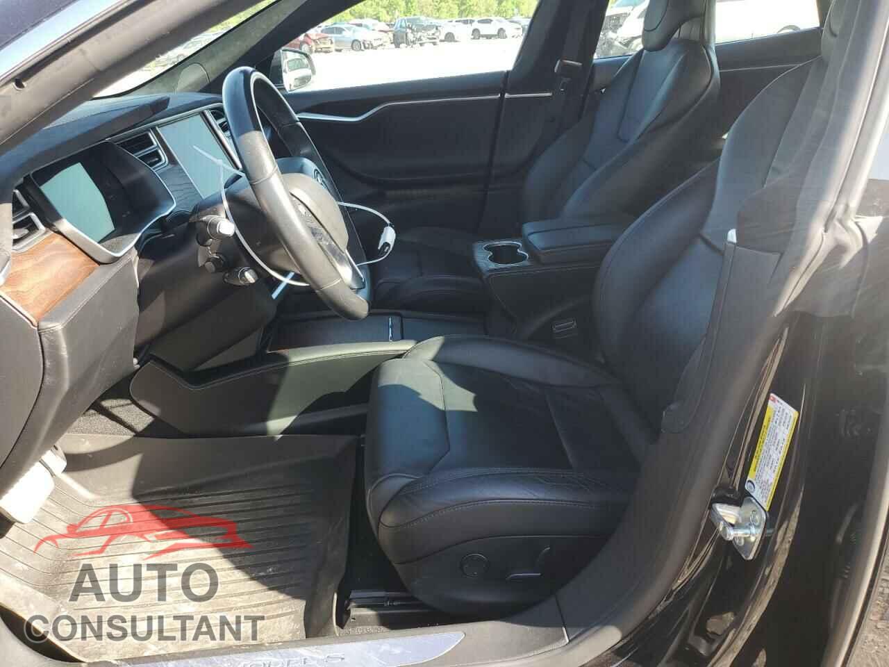 TESLA MODEL S 2017 - 5YJSA1E44HF200142