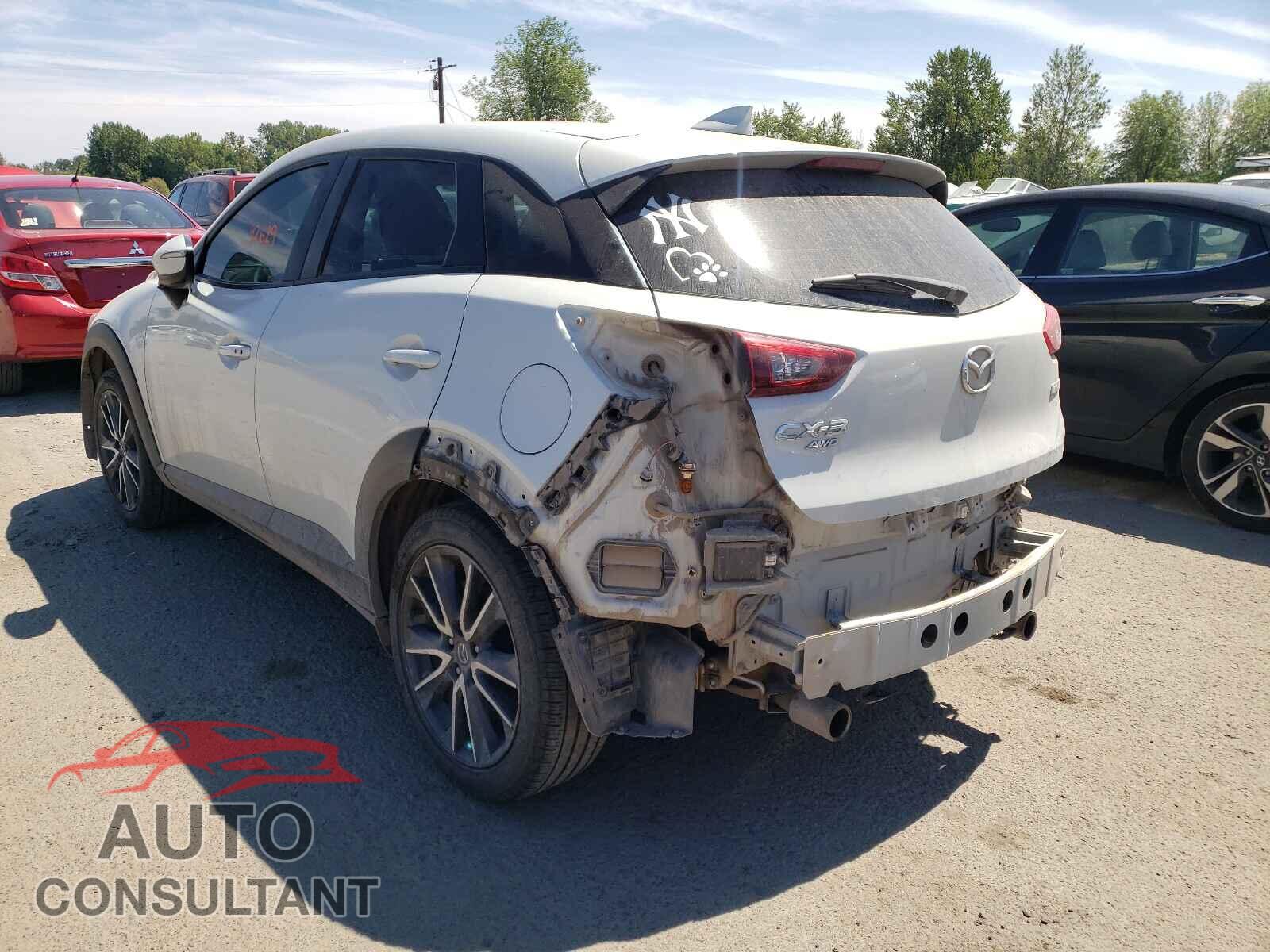 MAZDA CX-3 2018 - JM1DKFC76J0310873
