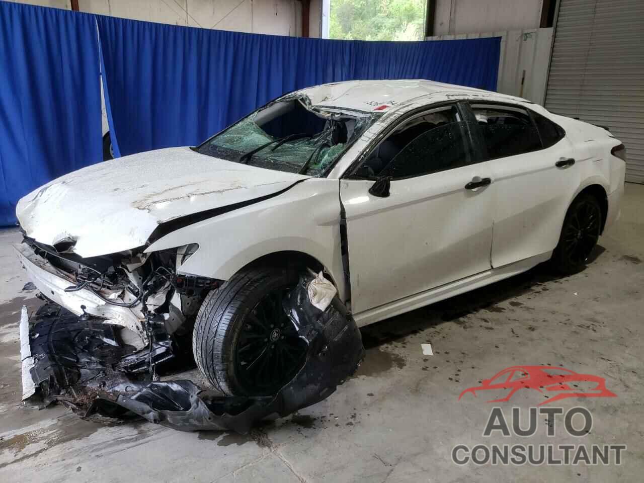 TOYOTA CAMRY 2022 - 4T1T11BK6NU052050