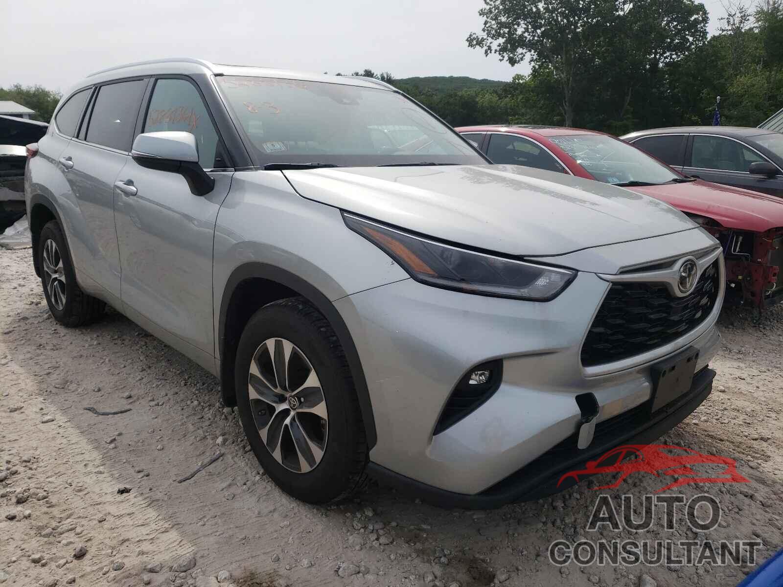 TOYOTA HIGHLANDER 2021 - 5TDHZRBH6MS538964