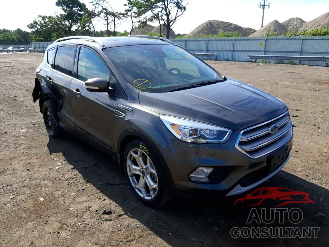 FORD ESCAPE 2017 - 1FMCU9J93HUB34567