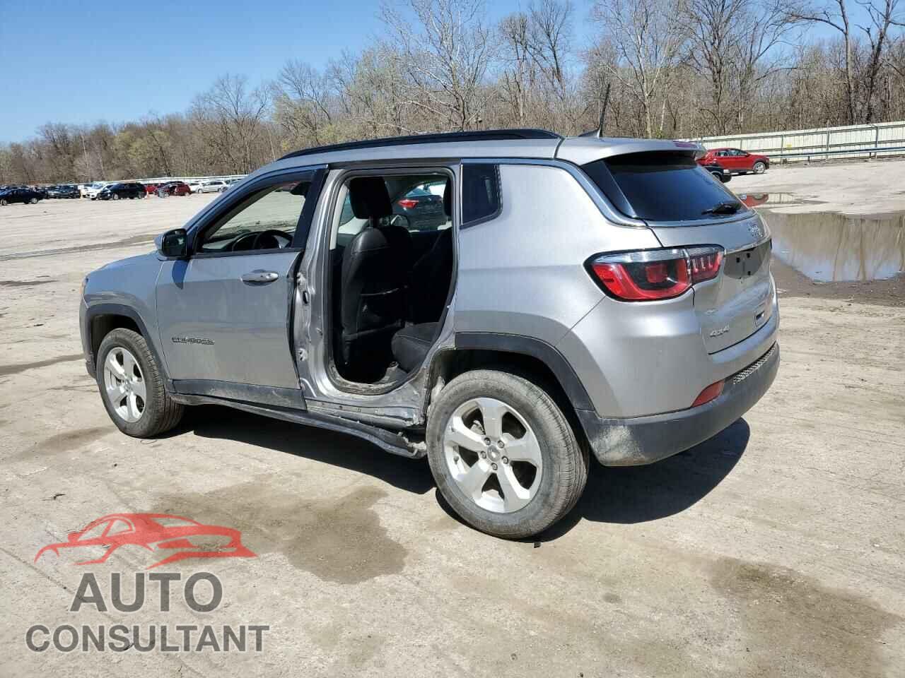 JEEP COMPASS 2019 - 3C4NJDBB1KT703251