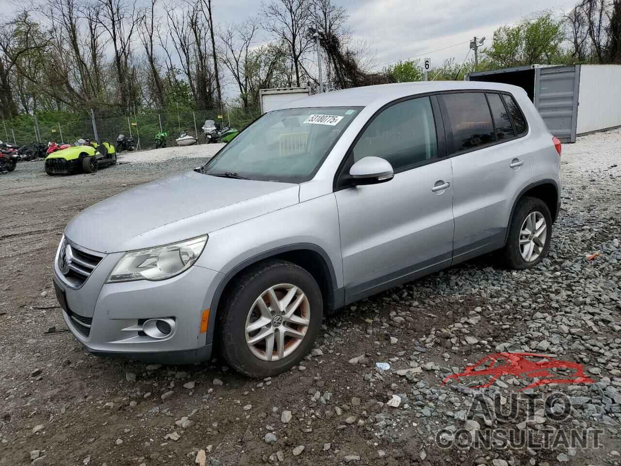 VOLKSWAGEN TIGUAN 2011 - WVGAV7AX8BW522154