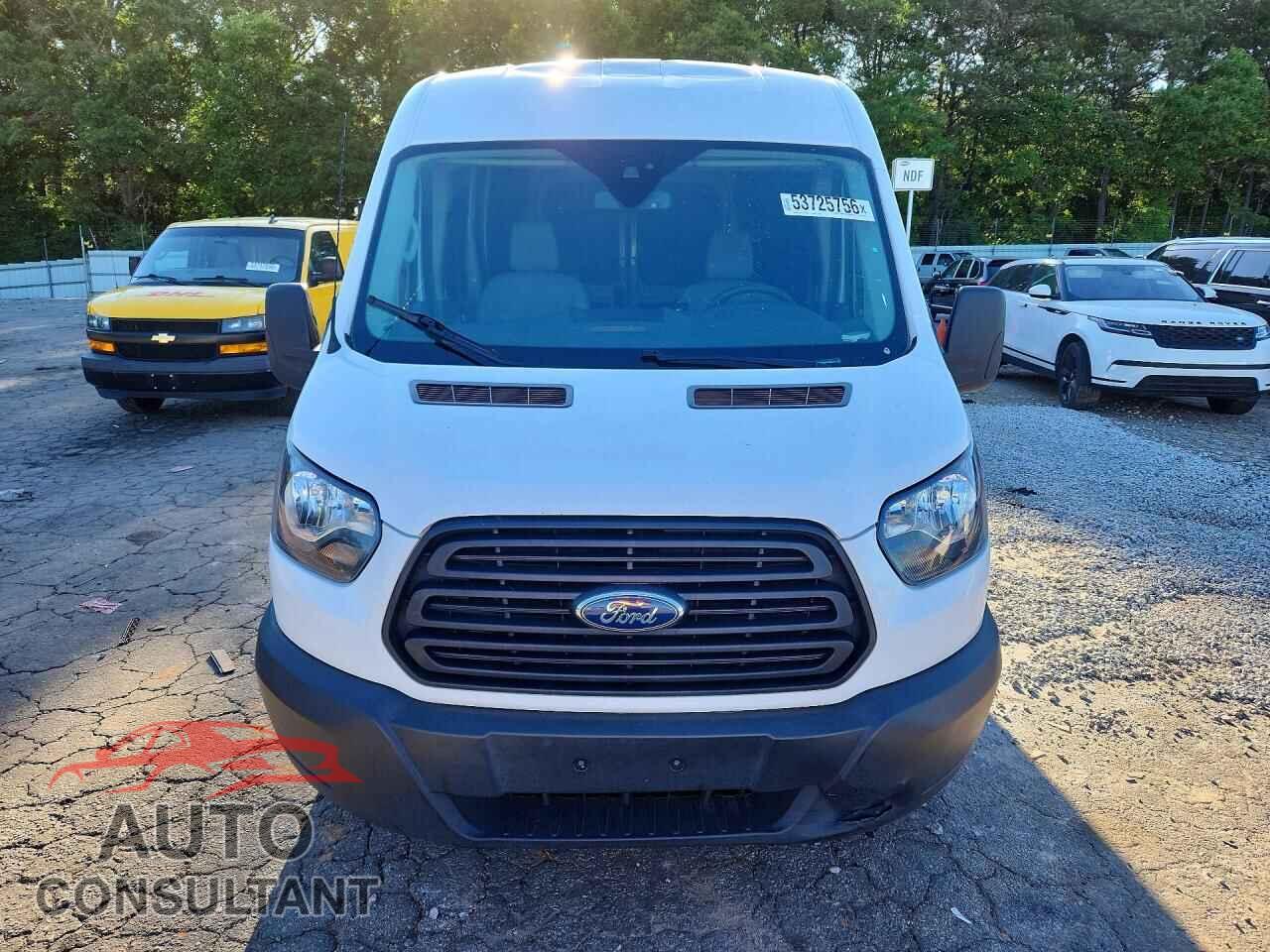 FORD TRANSIT 2019 - 1FTYR2CMXKKB37702