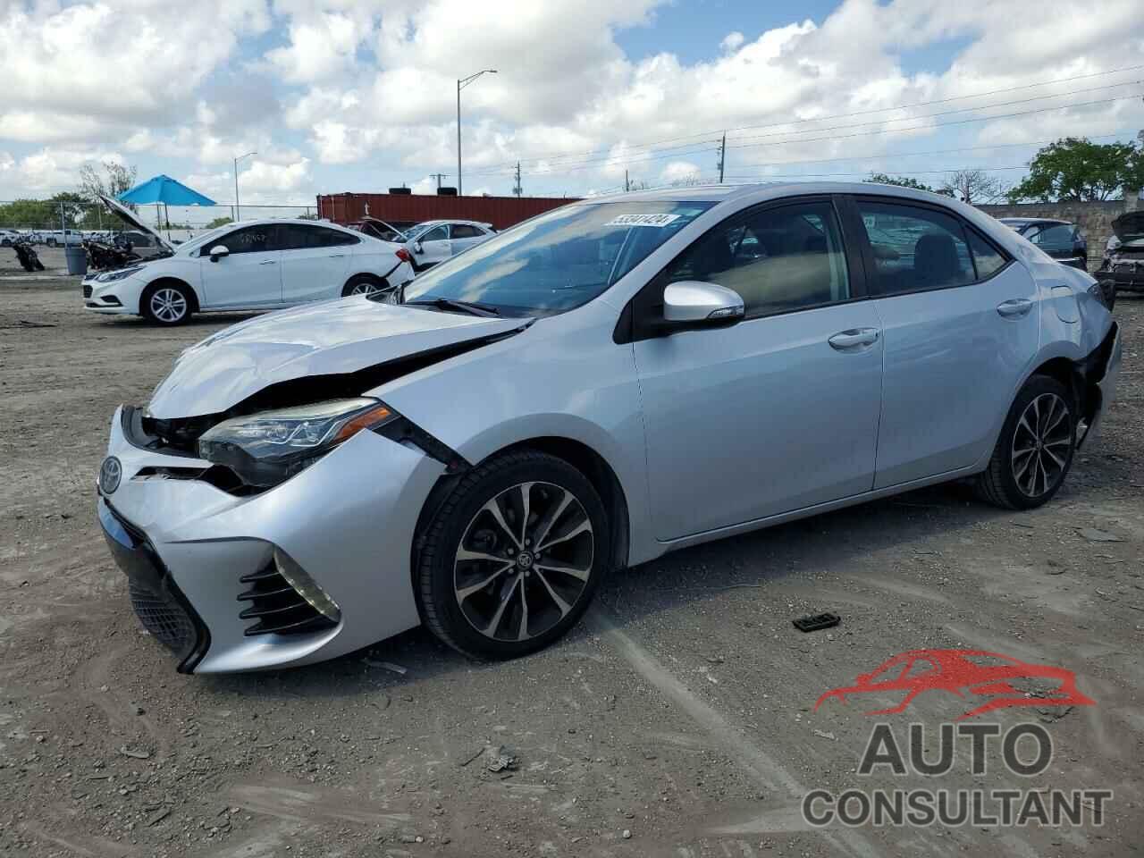 TOYOTA COROLLA 2018 - 2T1BURHEXJC032303