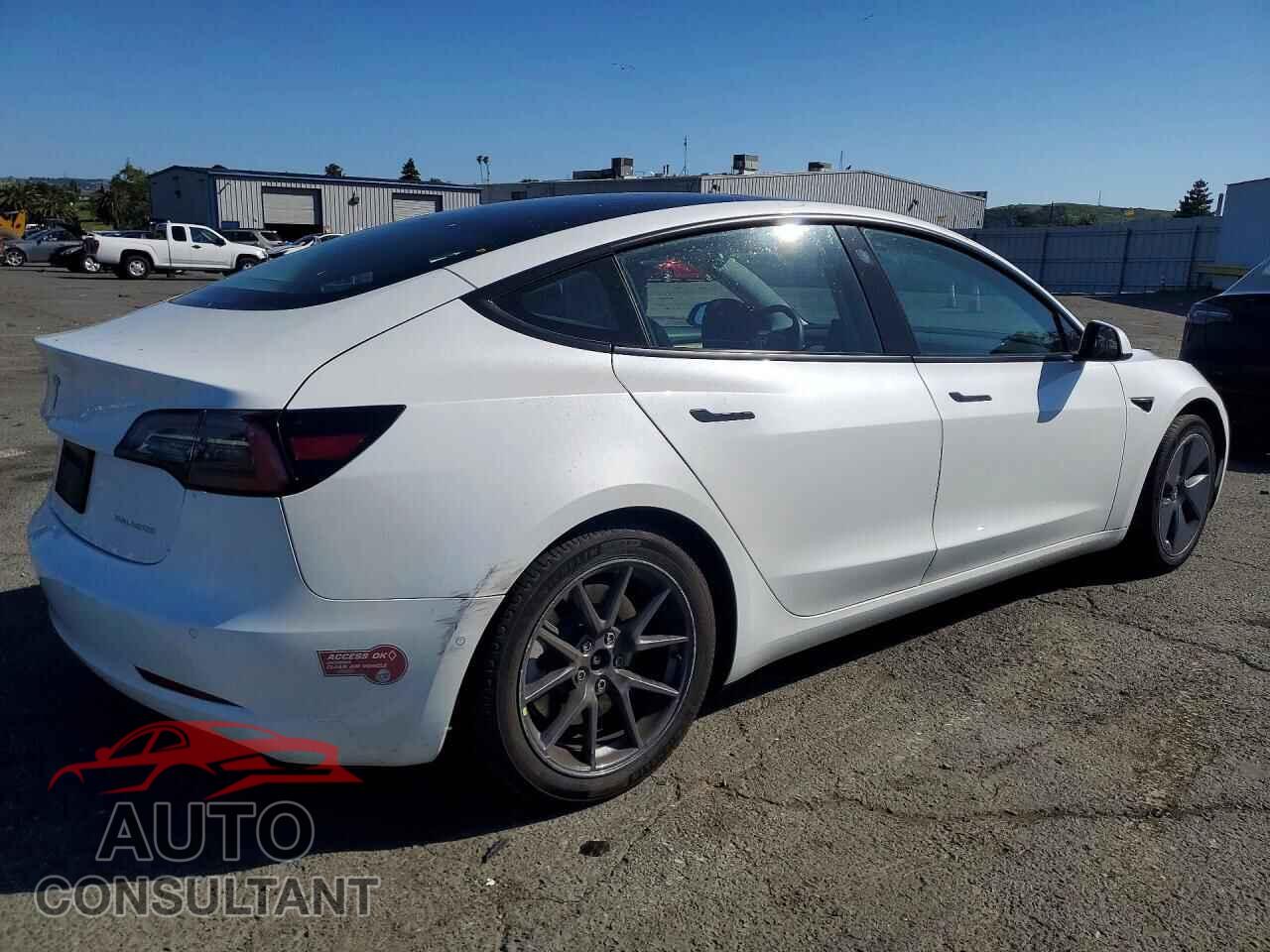 TESLA MODEL 3 2022 - 5YJ3E1EB3NF344655