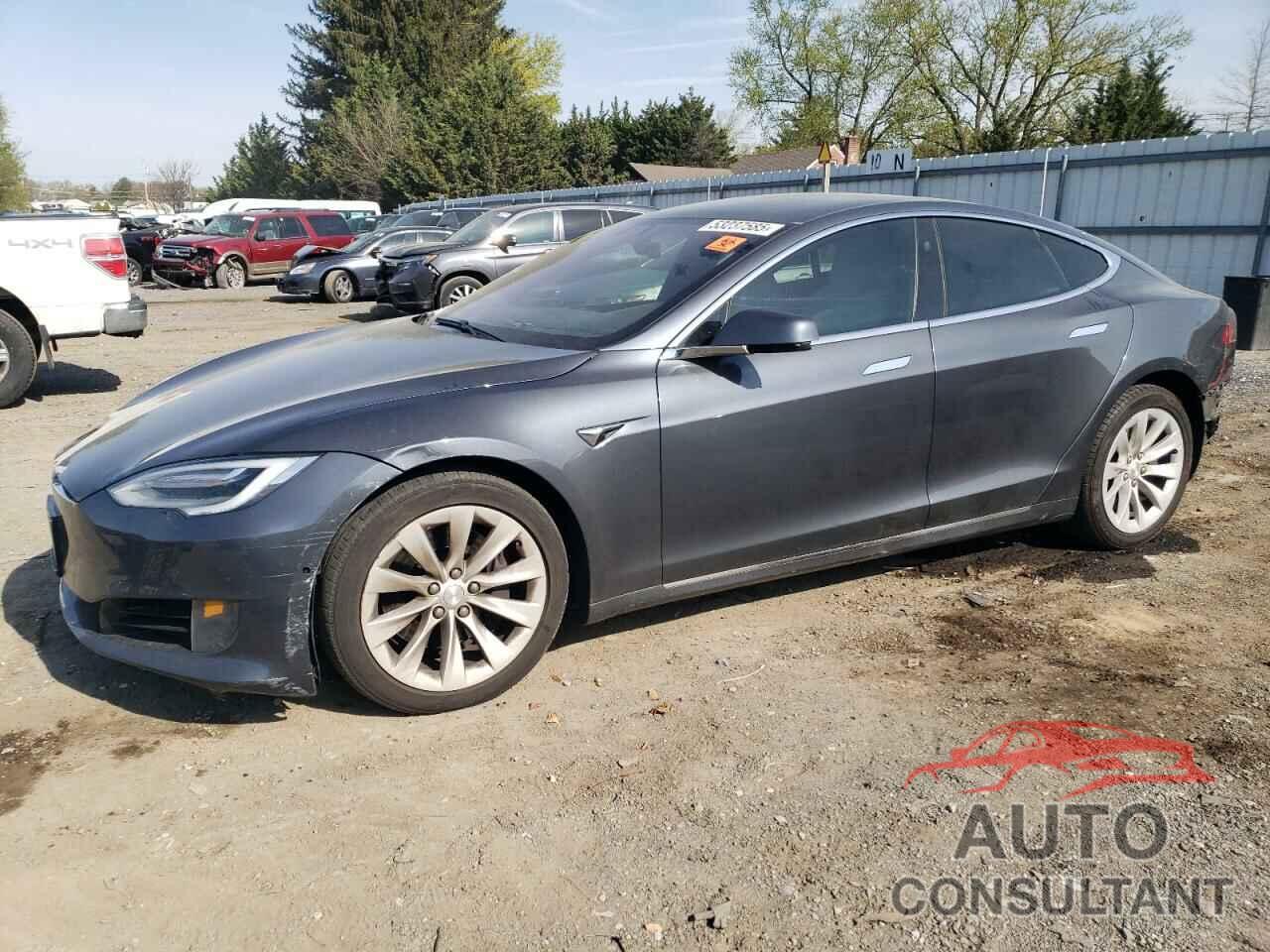 TESLA MODEL S 2017 - 5YJSA1E14HF199502