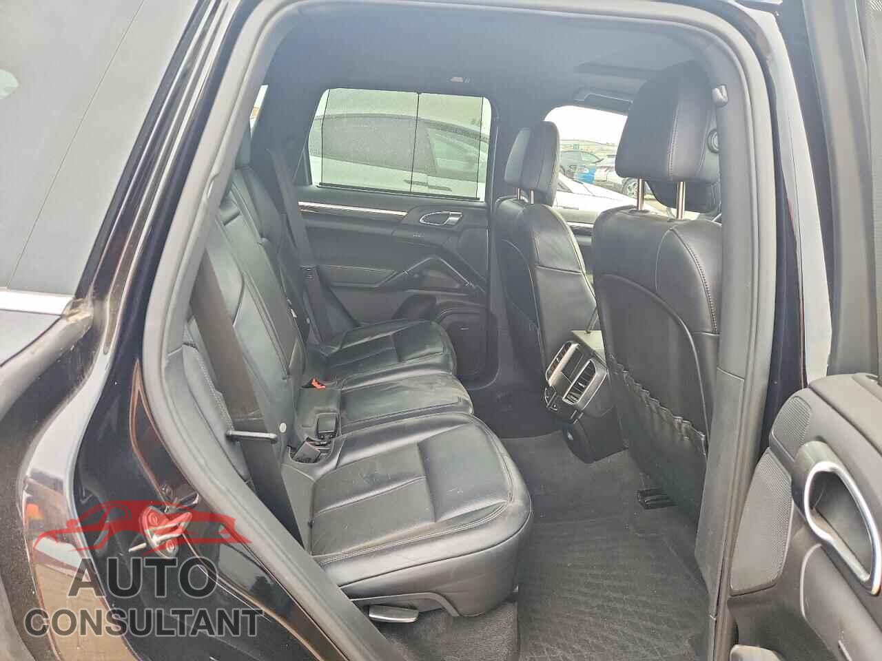 PORSCHE CAYENNE 2012 - WP1AA2A28CLA00780