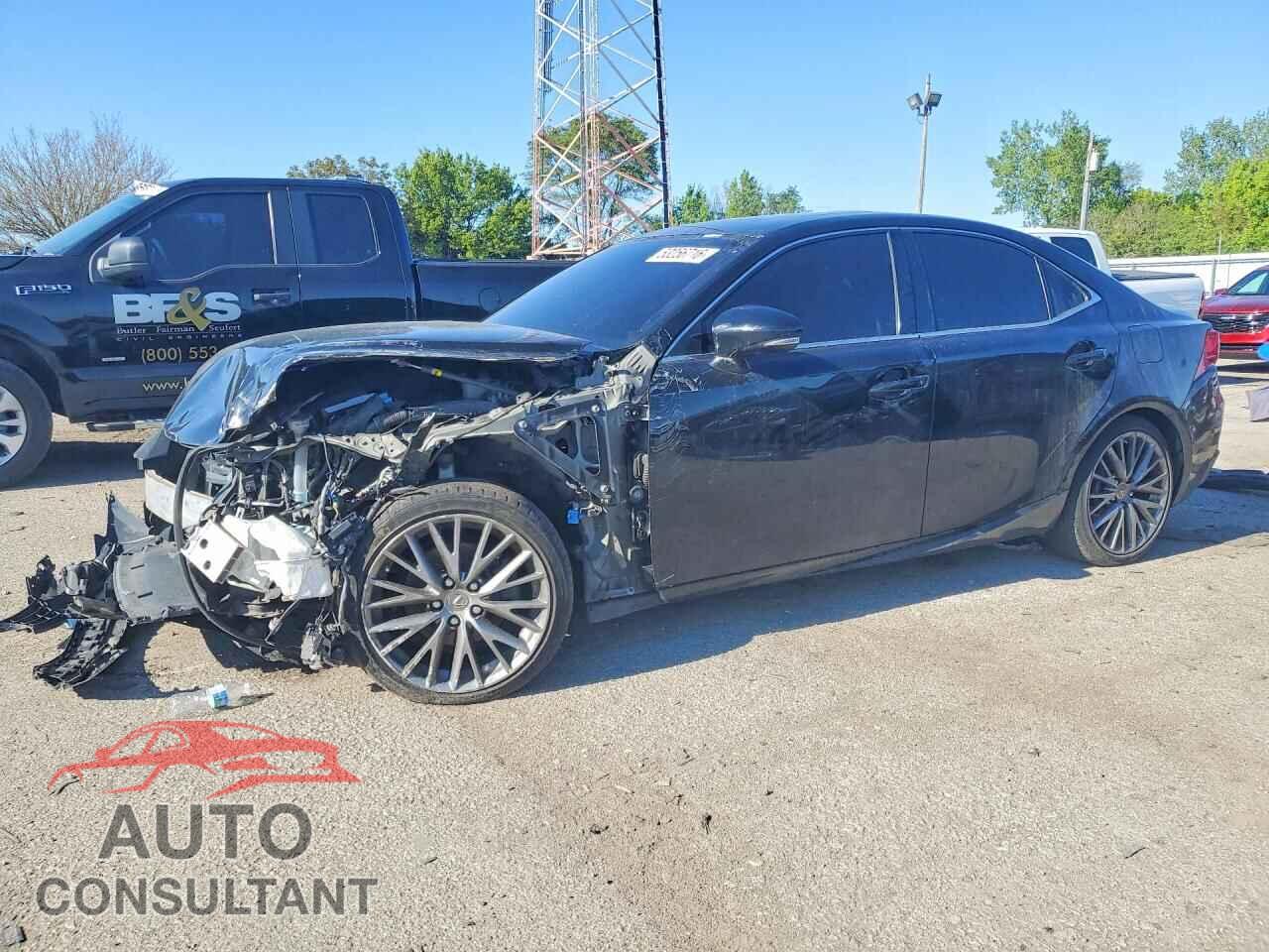 LEXUS IS 2015 - JTHCF1D29F5022957