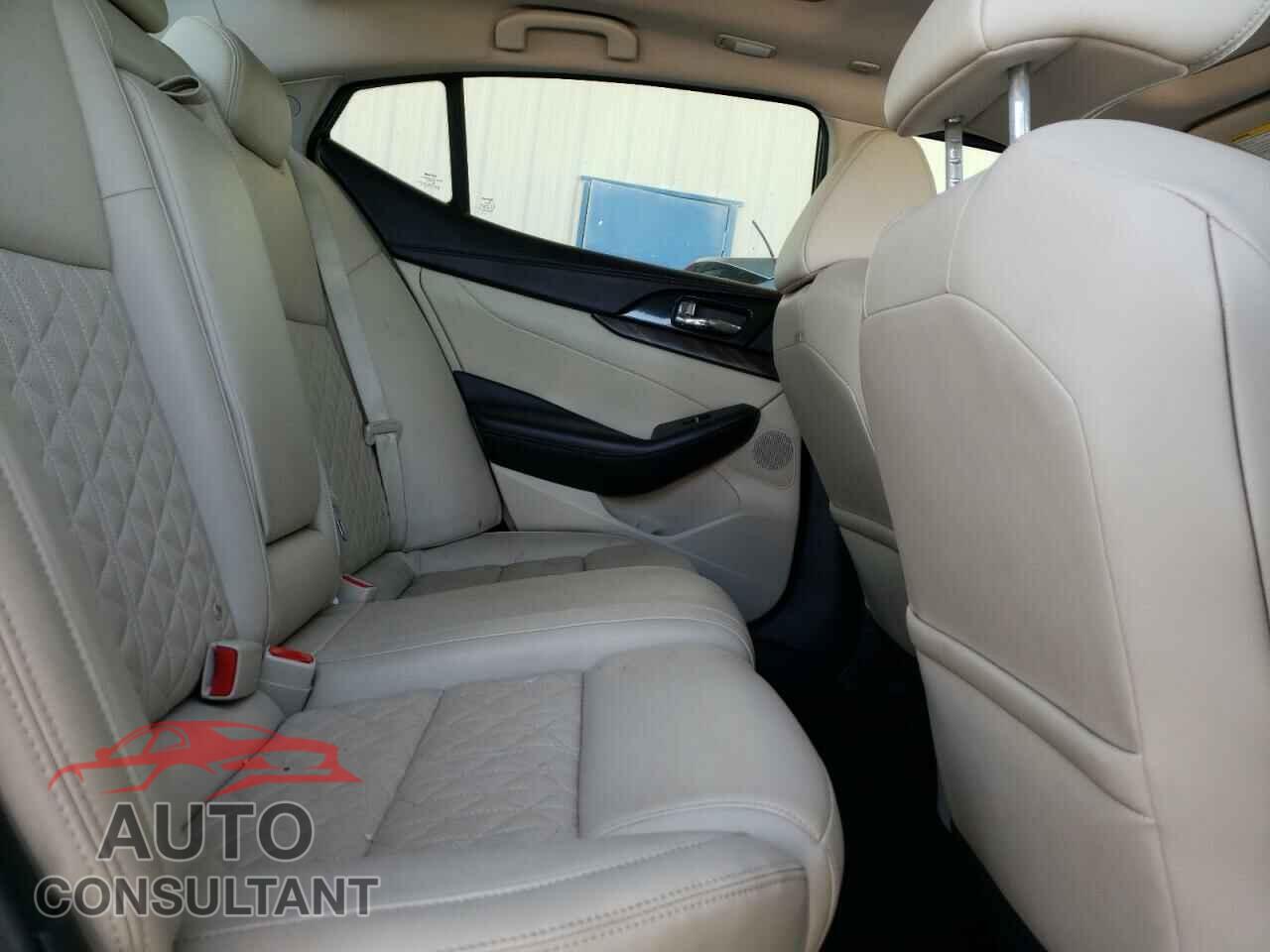 NISSAN MAXIMA 2017 - 1N4AA6AP4HC395316