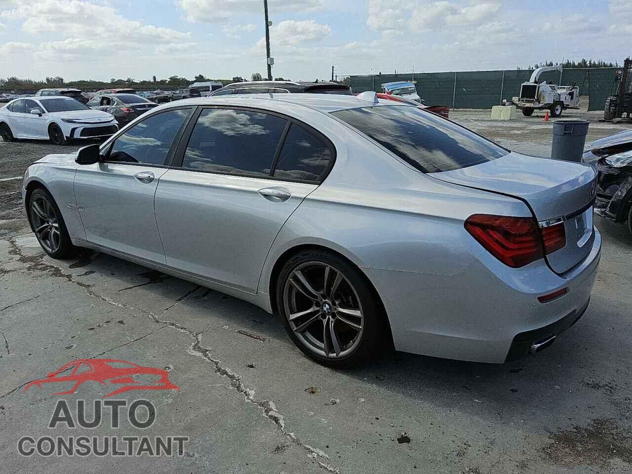 BMW 7 SERIES 2013 - WBAYE4C51DD137026