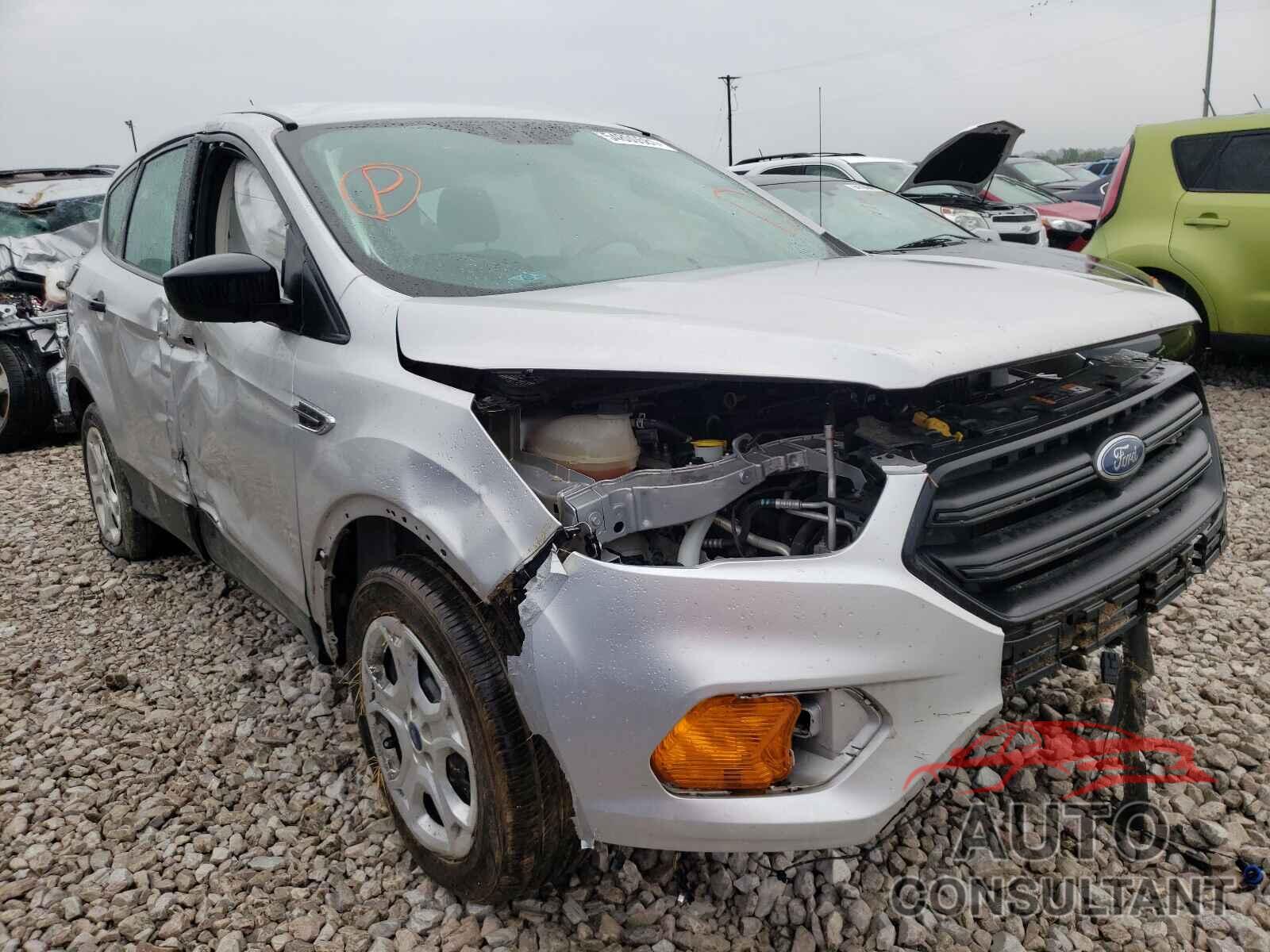 FORD ESCAPE 2017 - 1FMCU0F78HUB19534