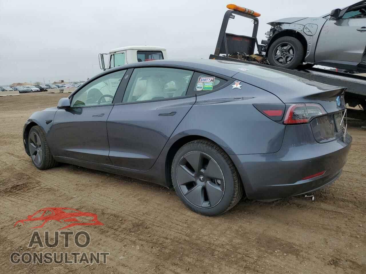 TESLA MODEL 3 2021 - 5YJ3E1EB2MF852663