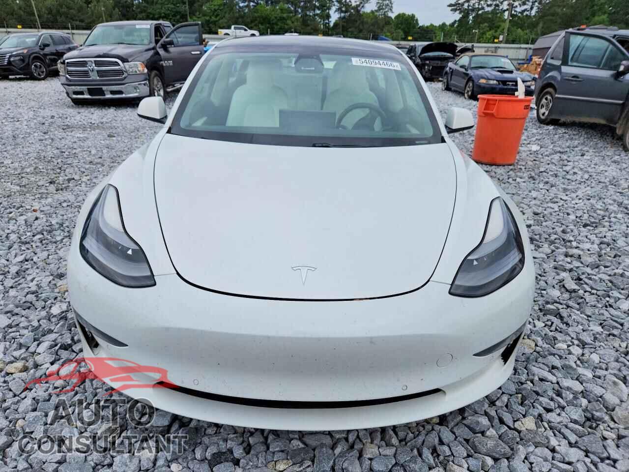 TESLA MODEL 3 2021 - 5YJ3E1EC2MF020233