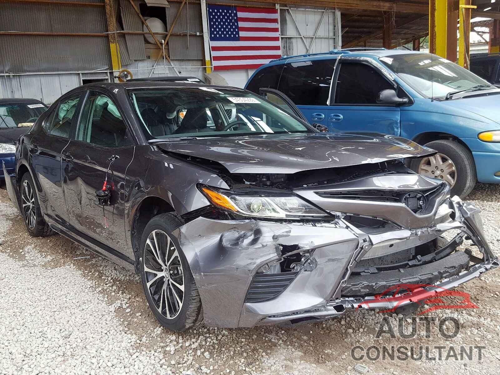 TOYOTA CAMRY 2019 - 4T1B11HKXKU836472