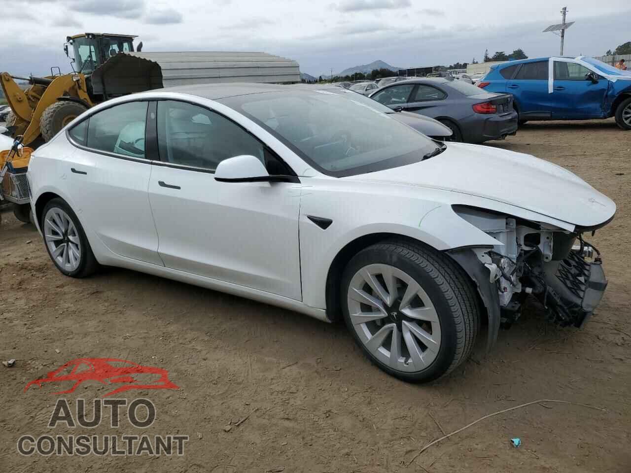 TESLA MODEL 3 2022 - 5YJ3E1EA9NF376419