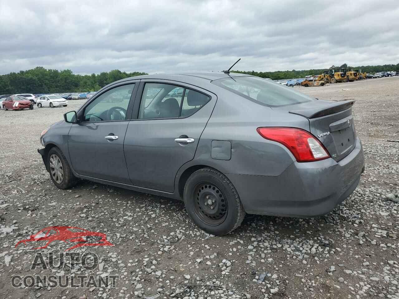 NISSAN VERSA 2019 - 3N1CN7AP3KL815515