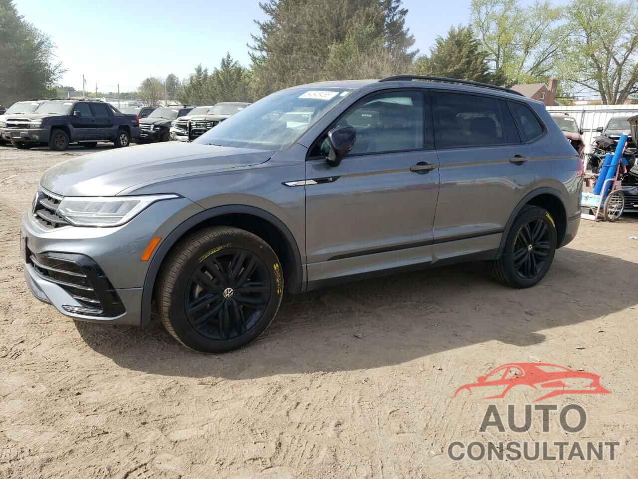 VOLKSWAGEN TIGUAN 2022 - 3VV8B7AX2NM051233
