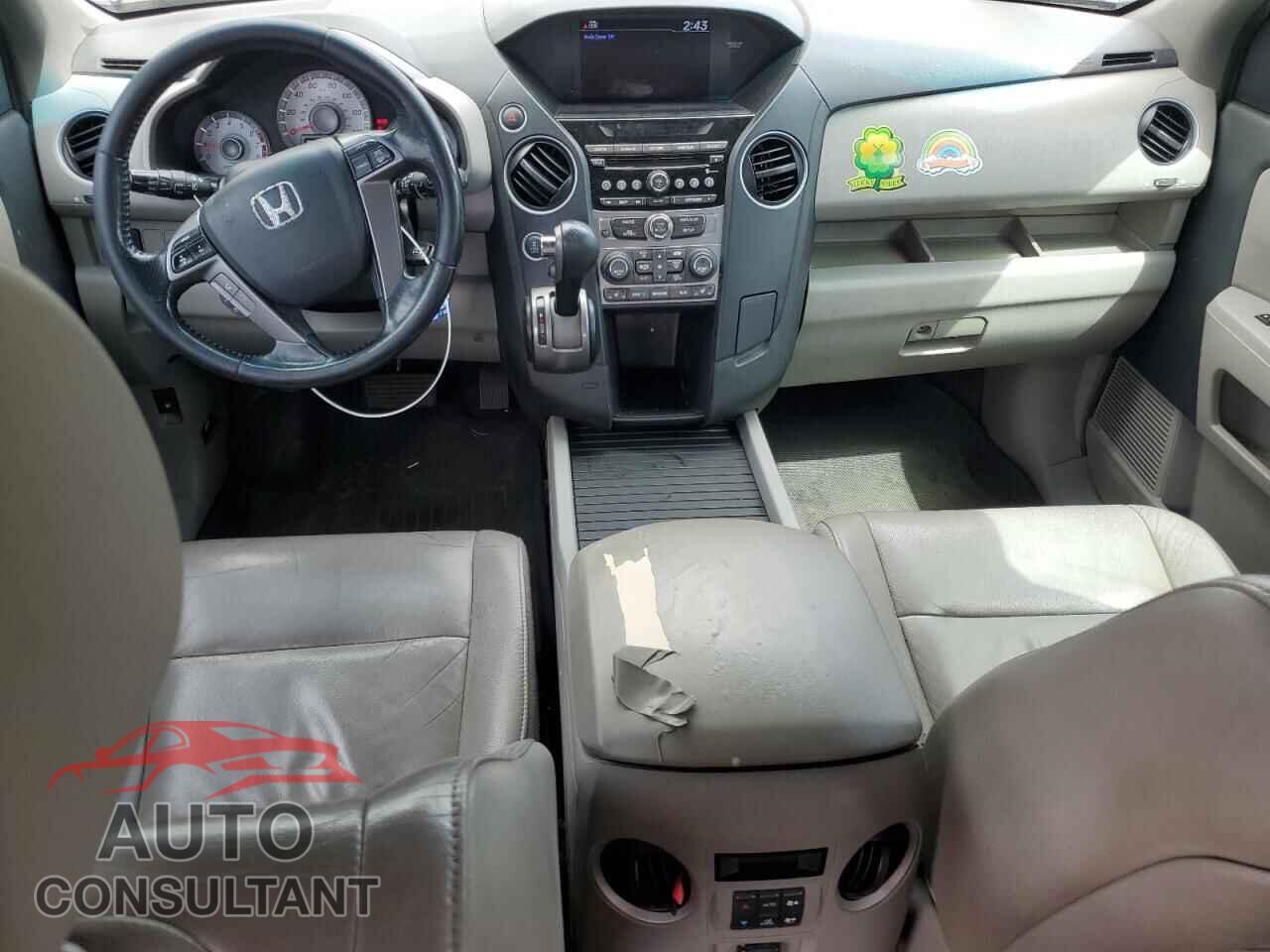 HONDA PILOT 2014 - 5FNYF4H5XEB009807