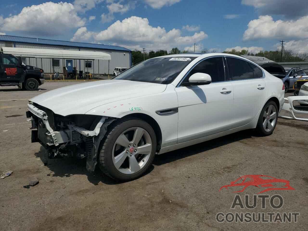 JAGUAR XF 2018 - SAJBS4FXXJCY69785