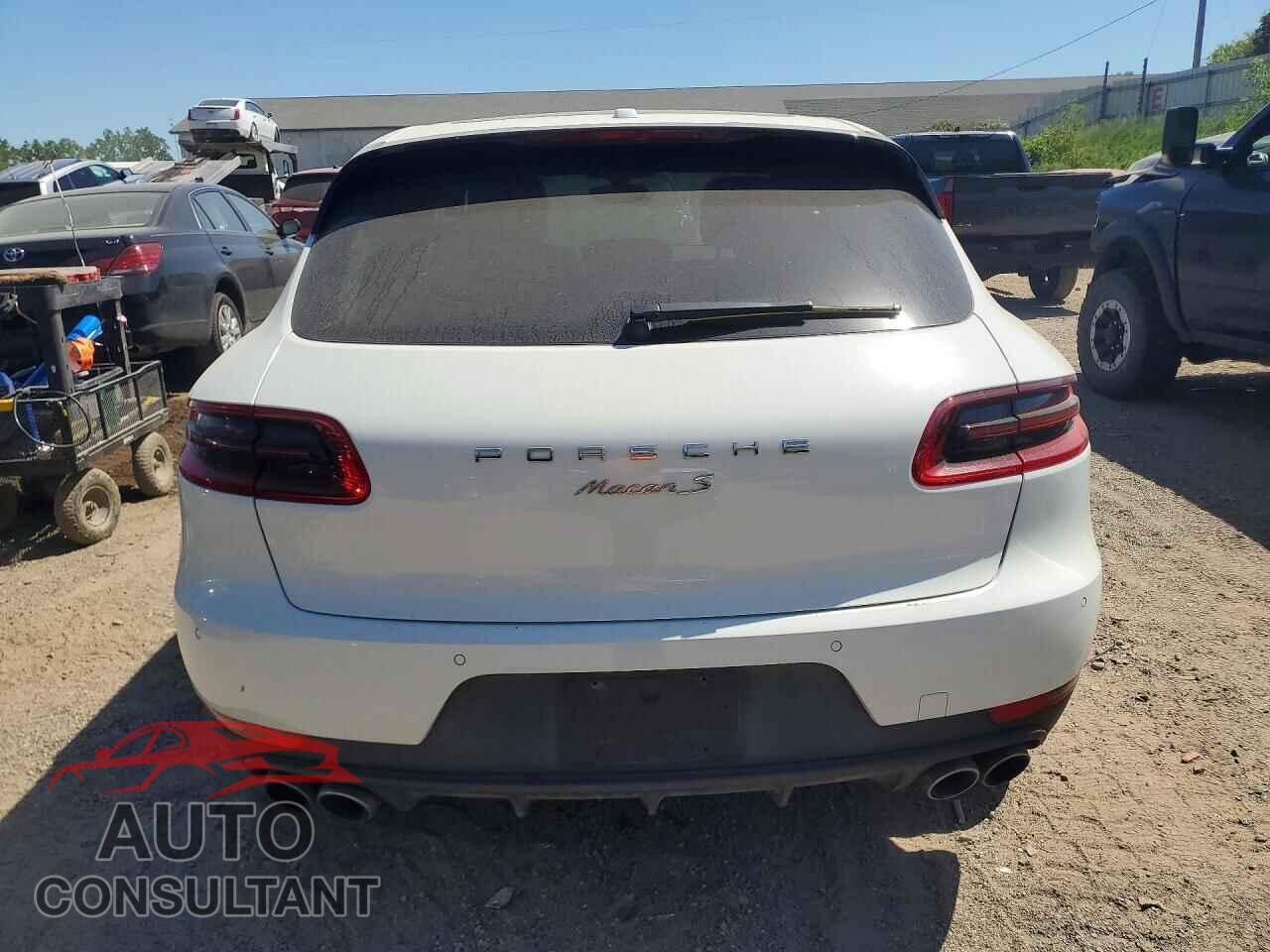 PORSCHE MACAN 2016 - WP1AB2A56GLB41165