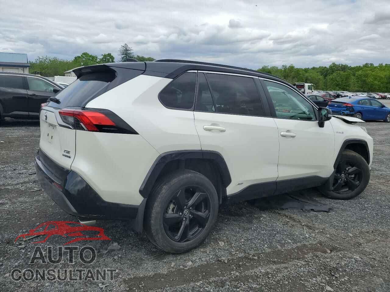 TOYOTA RAV4 2021 - 2T3E6RFV7MW018332