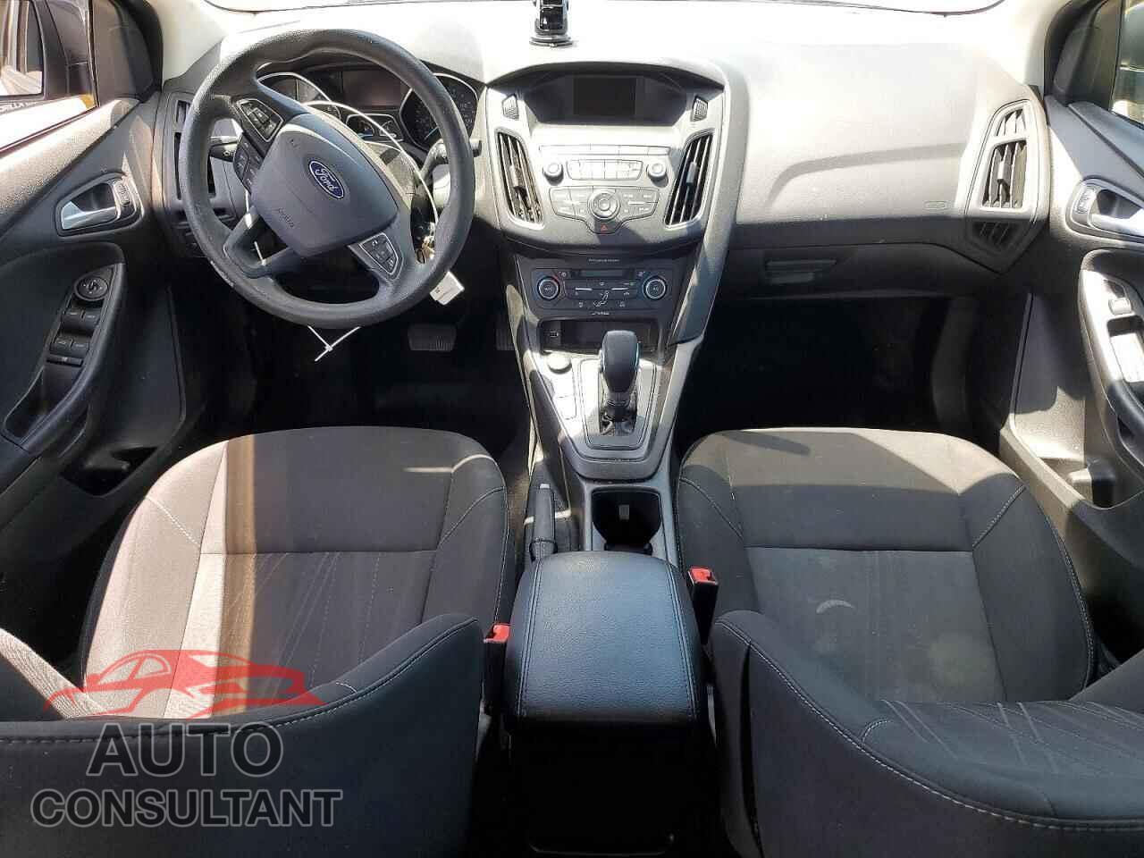 FORD FOCUS 2018 - 1FADP3FE3JL226055