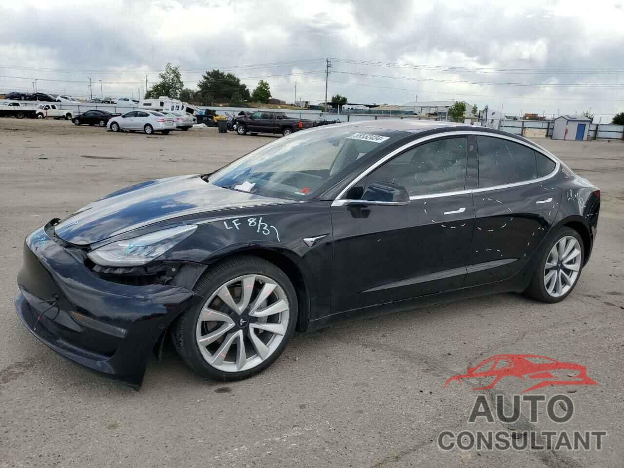 TESLA MODEL 3 2018 - 5YJ3E1EB1JF151172