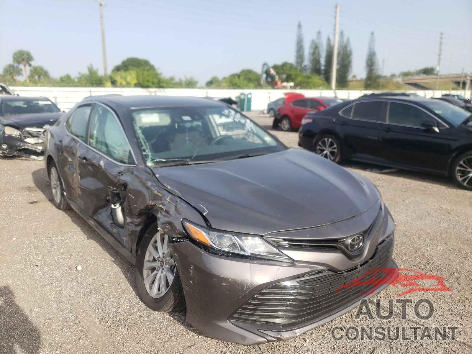 TOYOTA CAMRY 2020 - 4T1C11AK4LU374880