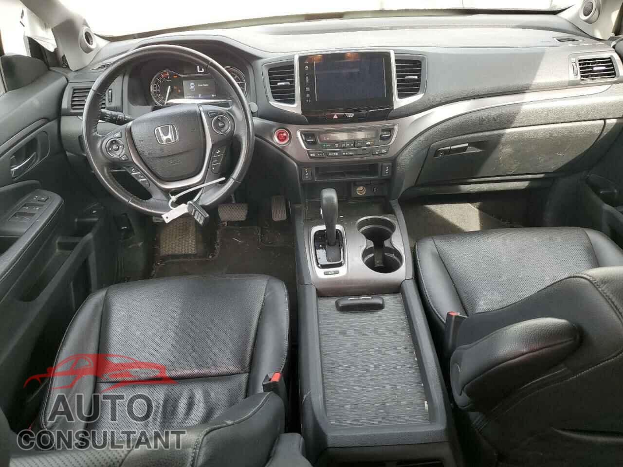 HONDA RIDGELINE 2018 - 5FPYK3F61JB001663