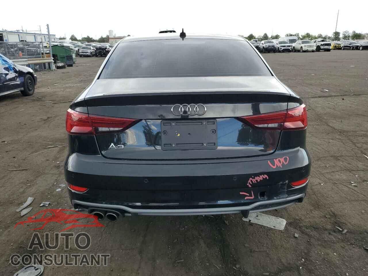 AUDI A3 2017 - WAUGUGFF9H1069408