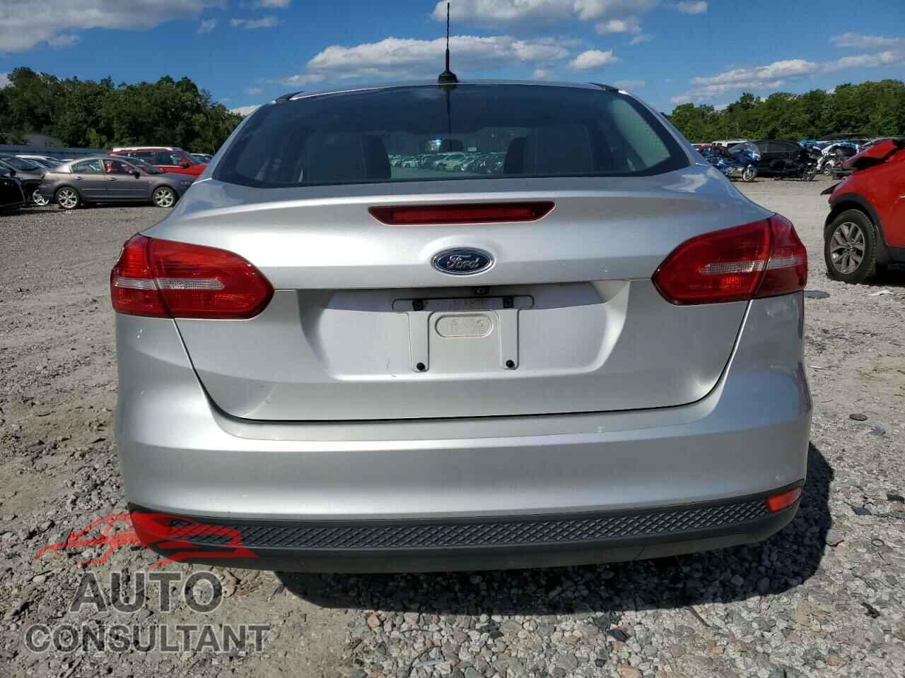 FORD FOCUS 2017 - 1FADP3FE4HL306006