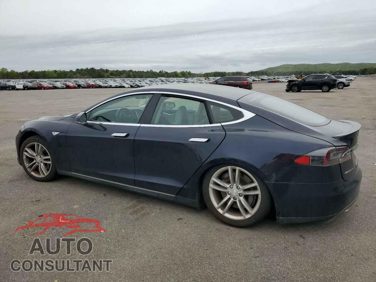 TESLA MODEL S 2013 - 5YJSA1DP4DFP19701