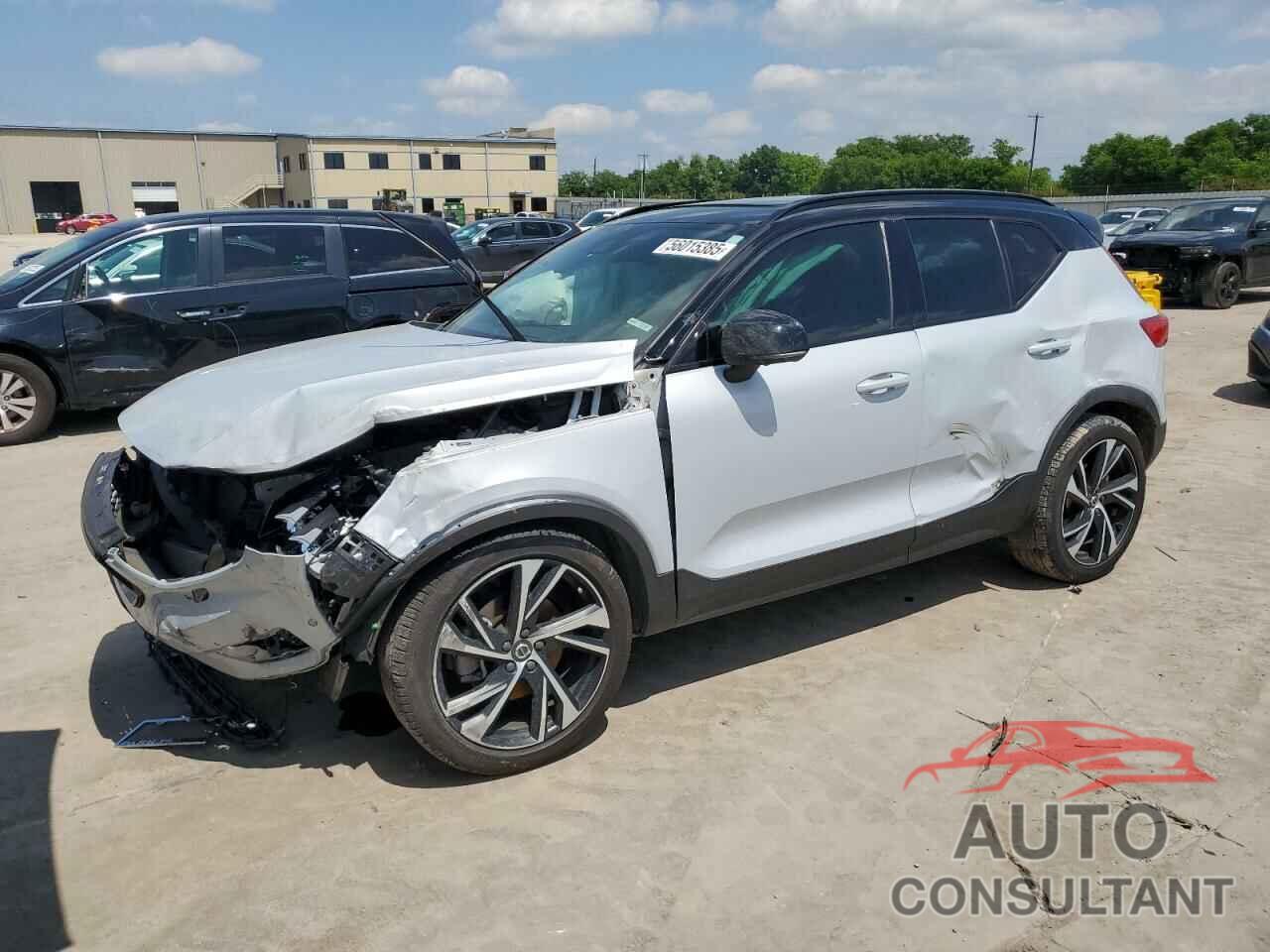 VOLVO XC40 2021 - YV4AC2HM6M2488070