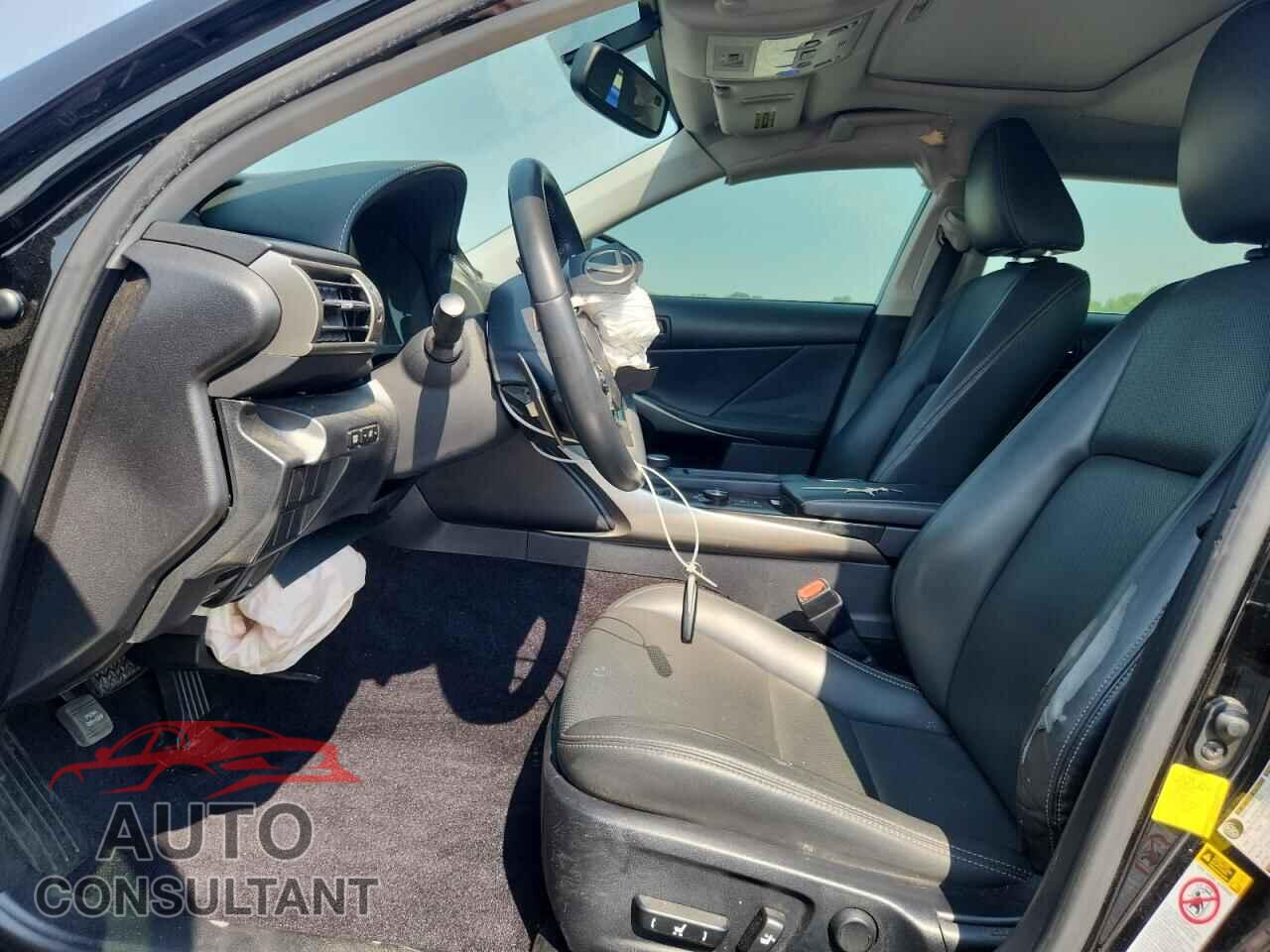 LEXUS IS 2014 - JTHBF1D23E5042938