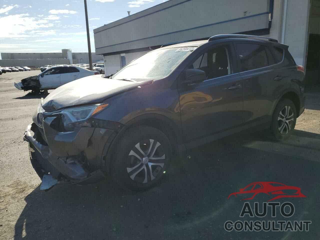 TOYOTA RAV4 2018 - JTMBFREV5JJ731521