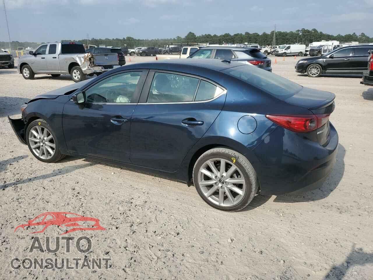 MAZDA 3 2017 - 3MZBN1V71HM124385