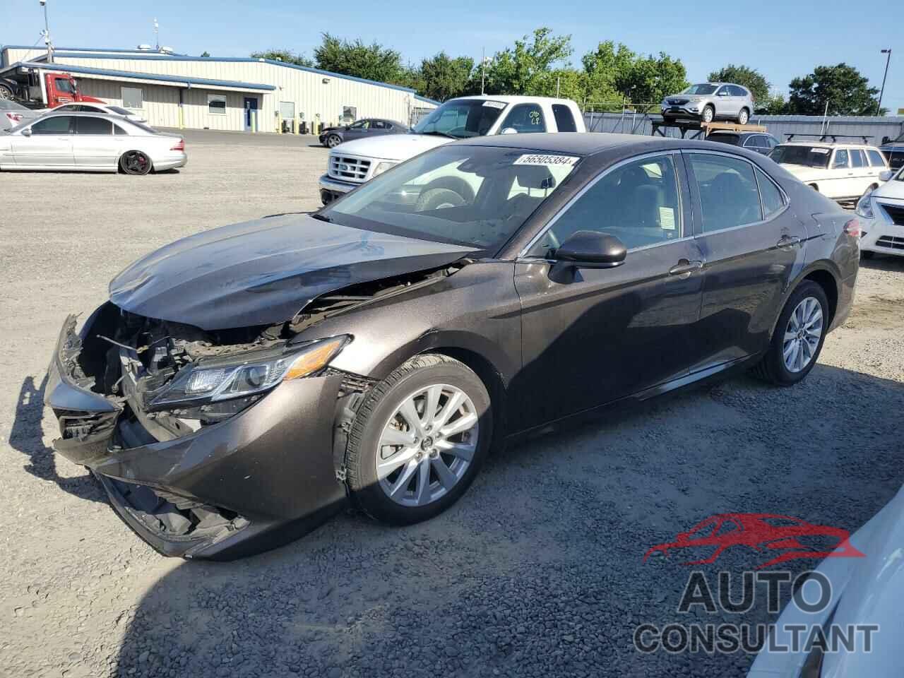 TOYOTA CAMRY 2018 - JTNB11HK1J3040620