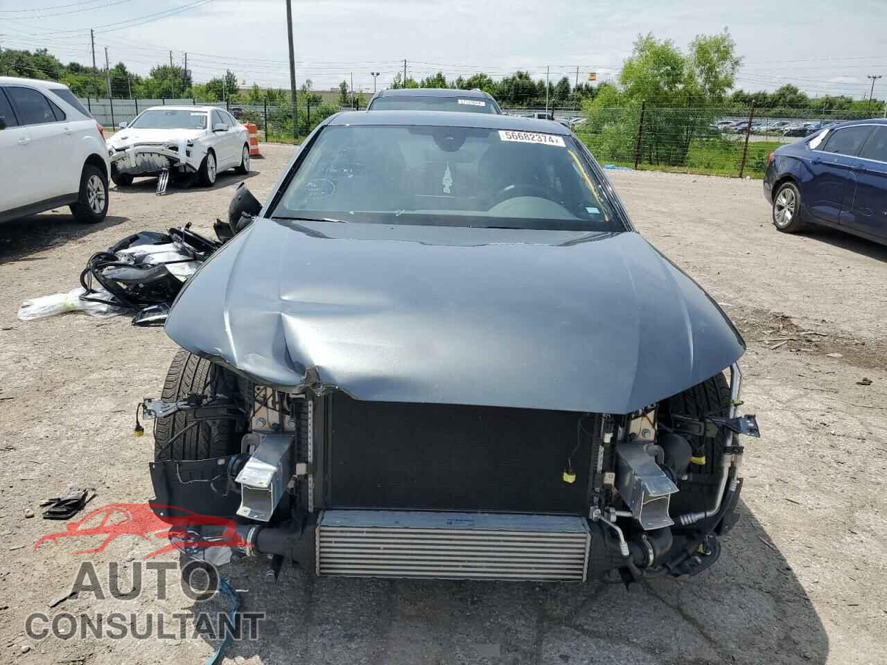AUDI A4 2021 - WAUDAAF48MN007959