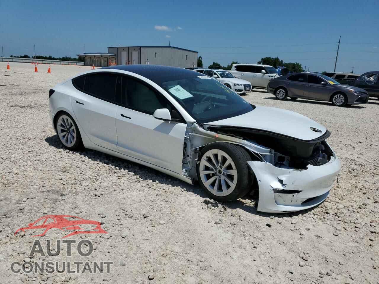 TESLA MODEL 3 2021 - 5YJ3E1EB4MF019849